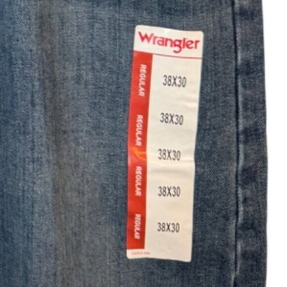 NWT Wrangler 38x30 Mens Regular Fit Jeans Blue Denim - Picture 4 of 14